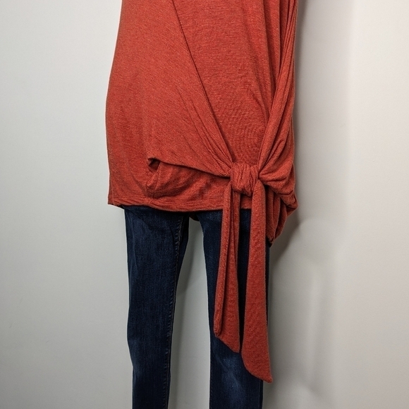 ✨3/$15 Anthro Vanessa Virginia burnt red/orange drop tie sleeveless tank S - Picture 4 of 8